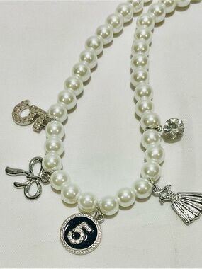 Pearl Fashion Inspired Five Charm Necklace, NWT